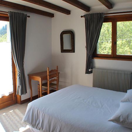 Le Taconet Hotel Le Praz de Lys Room photo
