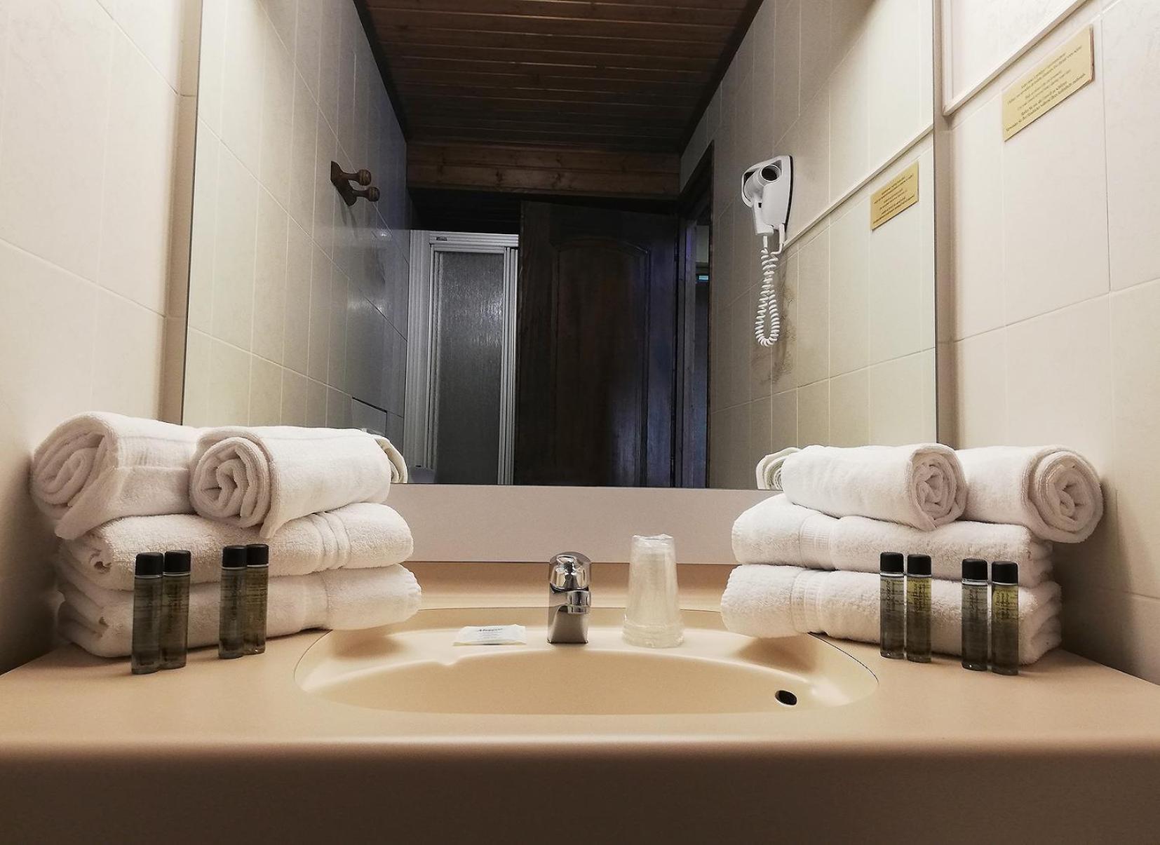Le Taconet Hotel Le Praz de Lys Room photo