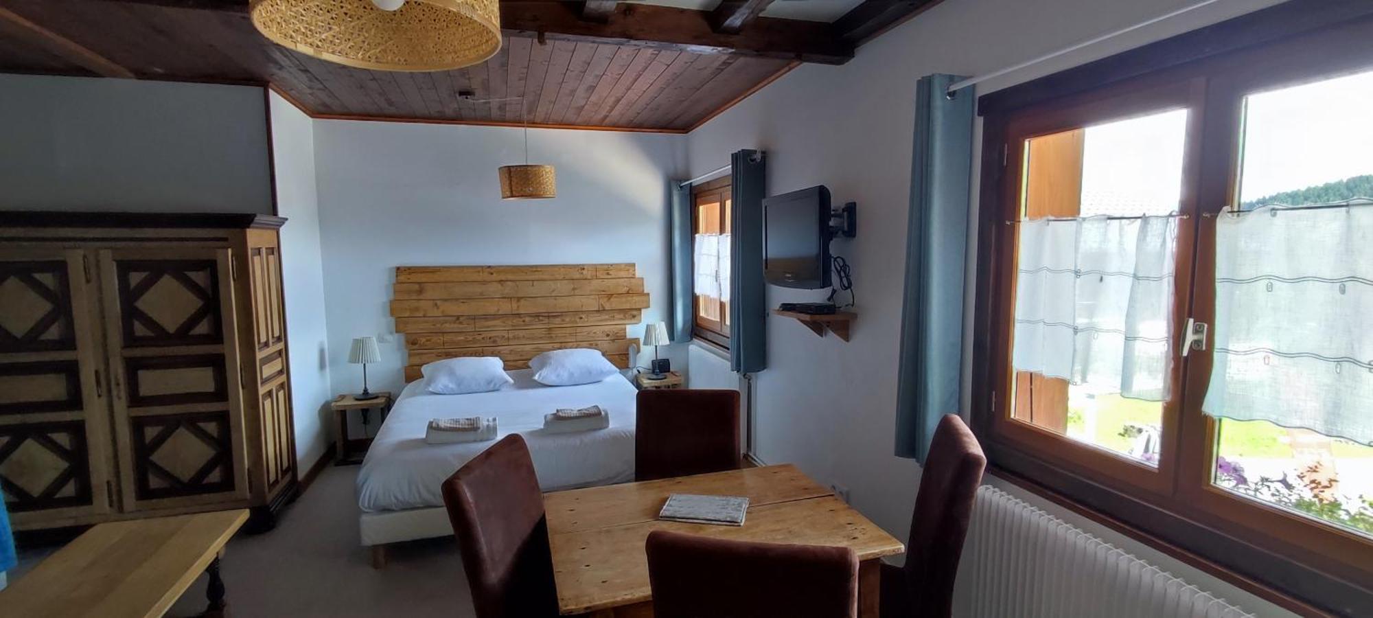 Le Taconet Hotel Le Praz de Lys Room photo