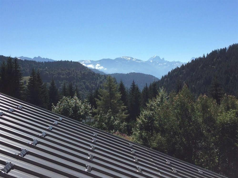 Le Taconet Hotel Le Praz de Lys Exterior photo